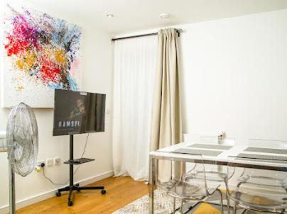 Kayz Lodge- Luxury Ensuite-Private & Shared Accommodation In A New House At The Olympic Village Overlooking Stratford Westfield And Tube Station London Bilik gambar